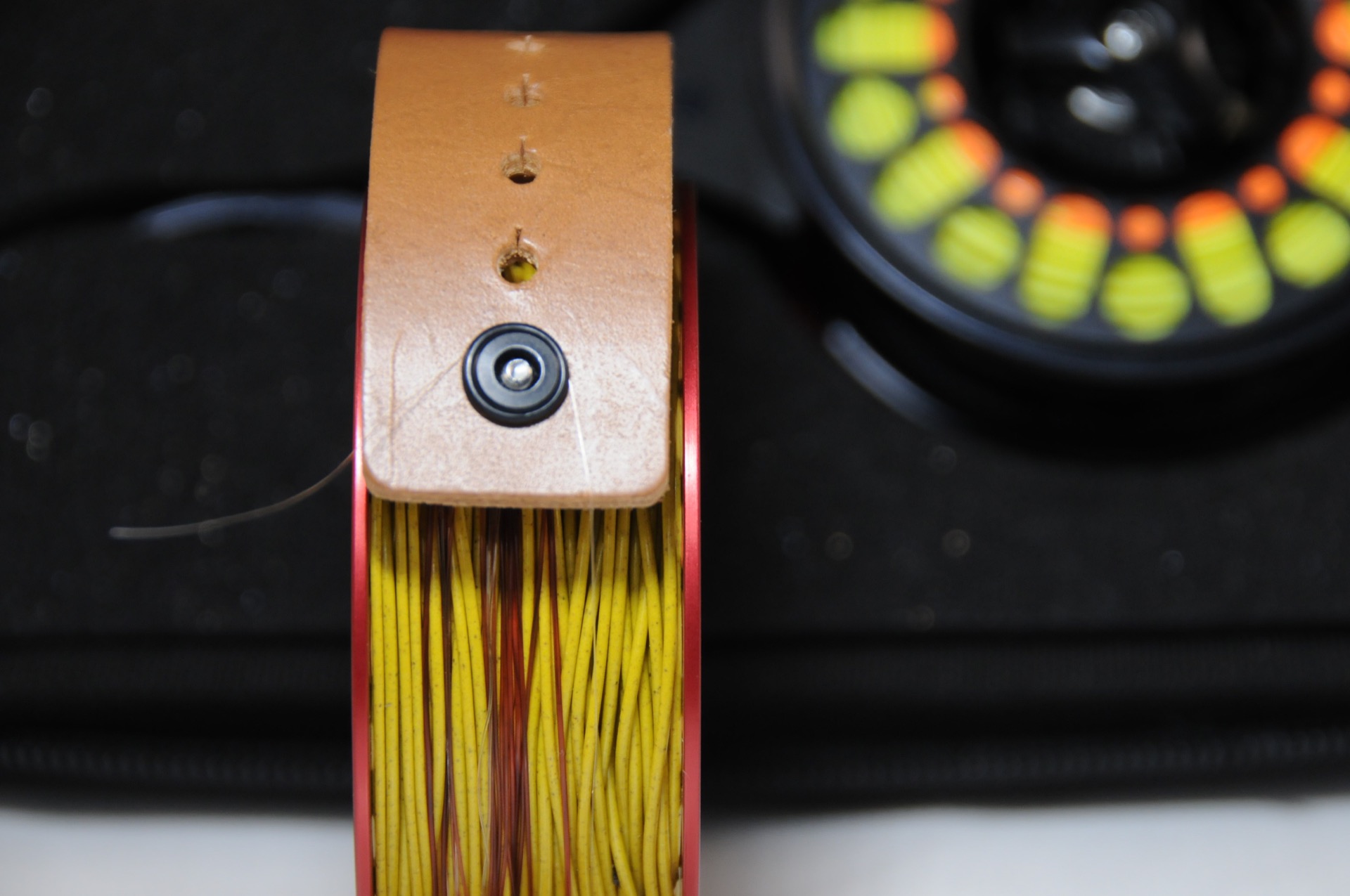 ceinturons-cuir-pour-bobines-peux_4